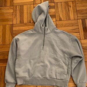 Vuori Sweatshirt